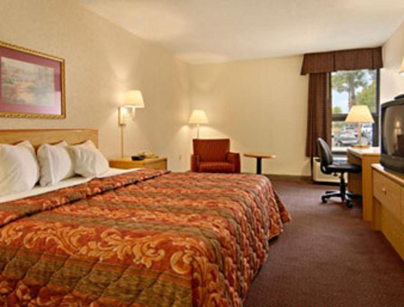 Comfort Inn Nashville - Opryland Area Екстер'єр фото